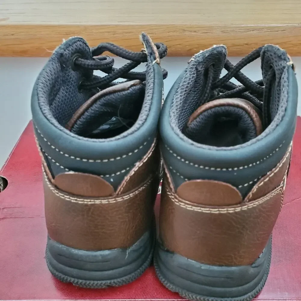 Arizona leather boot